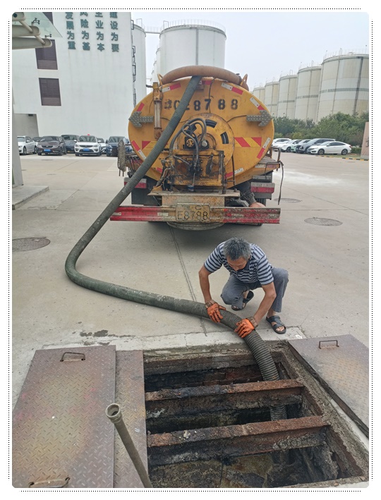 洛扎隔油池清掏